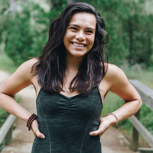 Meet your Posher, Alexis